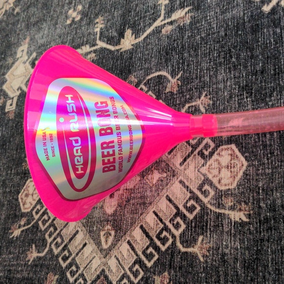 Pink Beer Bong - Picture 2 of 7